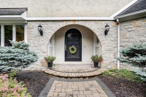 4471 Summit View Rd, Dublin, OH 43016 photo 2