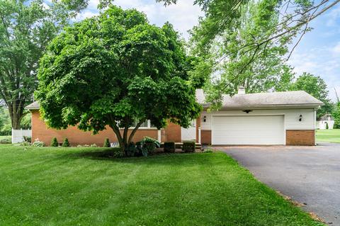 6673 Johnson Rd, Galloway, OH 43119 photo 2
