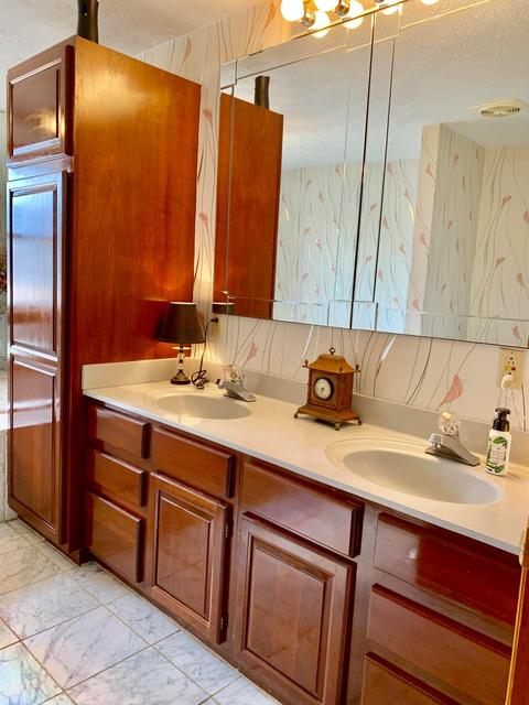 143 E Chestnut St, Lancaster, OH 43130 photo 32