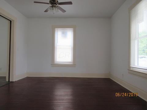 206 E 3rd St, Sugar Grove, OH 43155 photo 6