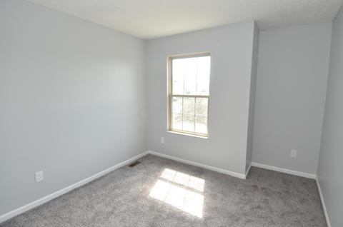 1084 Schauer Dr, Galloway, OH 43119 photo 32