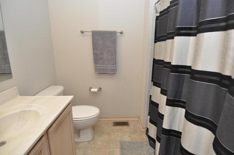 1084 Schauer Dr, Galloway, OH 43119 photo 31