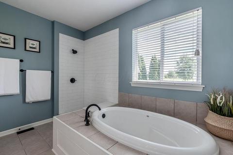 111 Bermuda Dr, Johnstown, OH 43031 photo 14