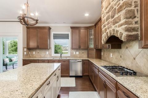 8090 Wolf Path Dr, Powell, OH 43065 photo 11