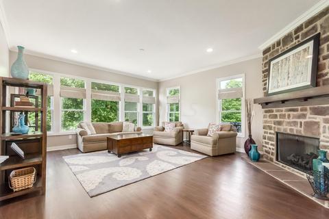 8090 Wolf Path Dr, Powell, OH 43065 photo 5