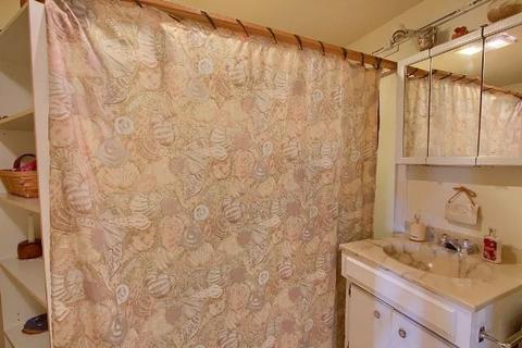 8250 Stout Rd, Circleville, OH 43113 photo 26