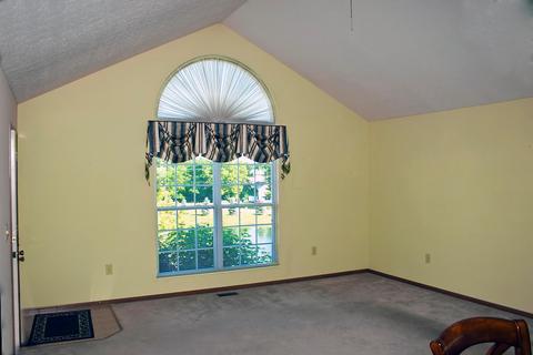 1984 Farmbrook Cir N, Grove City, OH 43123 photo 7