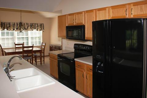 1984 Farmbrook Cir N, Grove City, OH 43123 photo 11