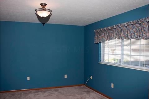1984 Farmbrook Cir N, Grove City, OH 43123 photo 13