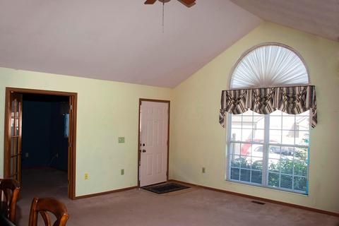 1984 Farmbrook Cir N, Grove City, OH 43123 photo 8