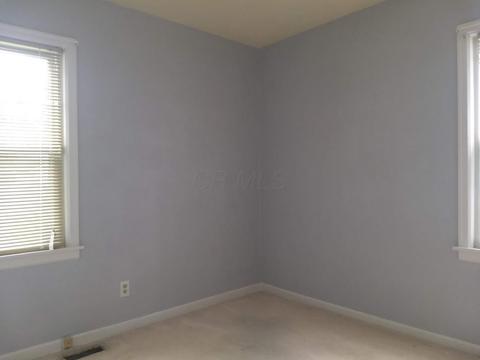 228 N Douglas Ave, Springfield, OH 45503 photo 7