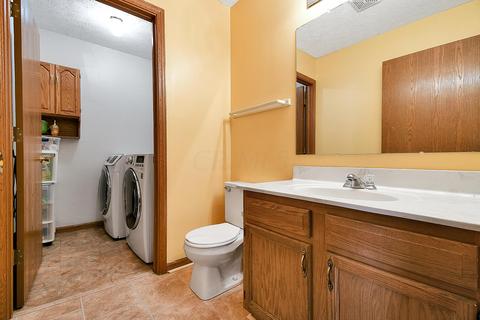 2876 Barrows Rd, Columbus, OH 43232 photo 14