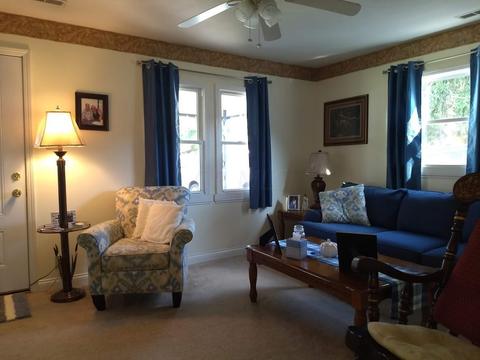 525 Doris Dr, Springfield, OH 45505 photo 2