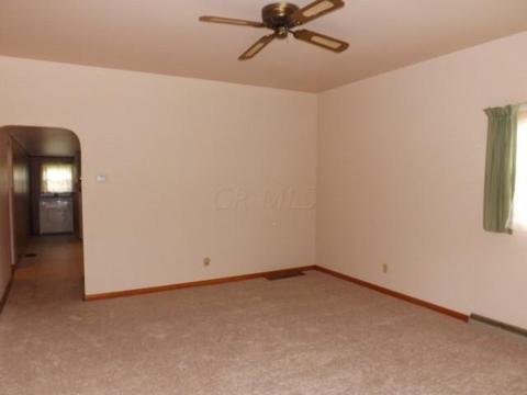 744 3rd St, Logan, OH 43138 photo 5