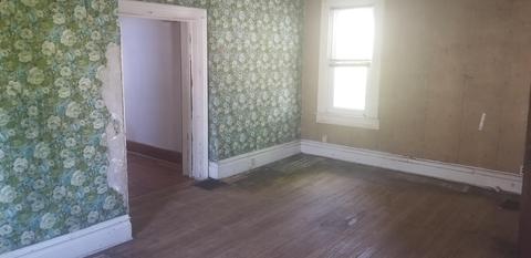 145 W Columbus St, Lithopolis, OH 43136 photo 9