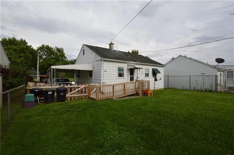 653 Cortland Dr, Springfield, OH 45505 photo 3