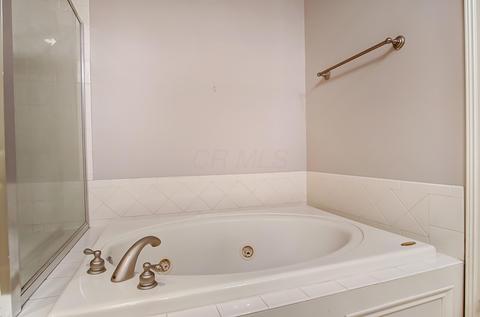 6696 Roundstone Loop, Dublin, OH 43016 photo 26
