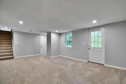 130 E New England Ave, Worthington, OH 43085 photo 22