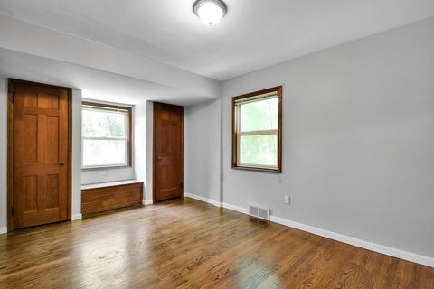 130 E New England Ave, Worthington, OH 43085 photo 16