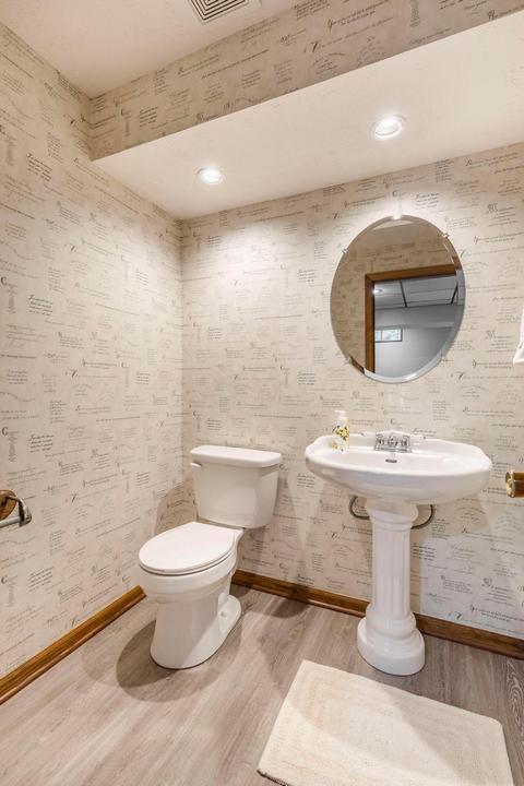 5574 Swingley Dr, Columbus, OH 43230 photo 51