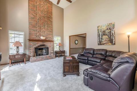 5574 Swingley Dr, Columbus, OH 43230 photo 9