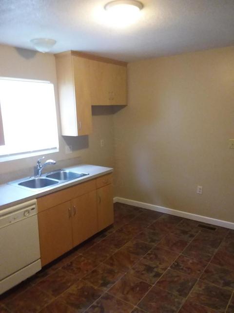 144 E Main St, Newark, OH 43055 photo 9