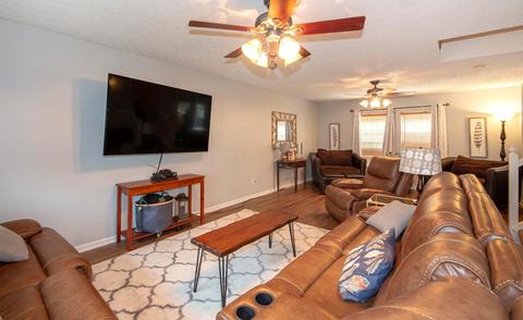 293 Stonemast Loop, Pataskala, OH 43062 photo 2