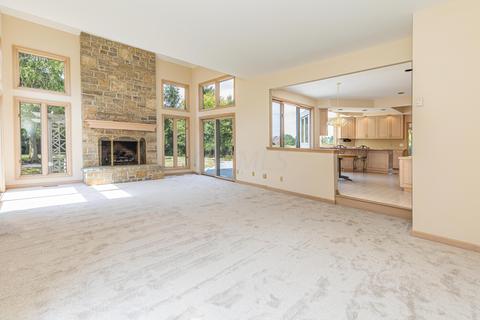 2285 Clairborne Dr, Powell, OH 43065 photo 2