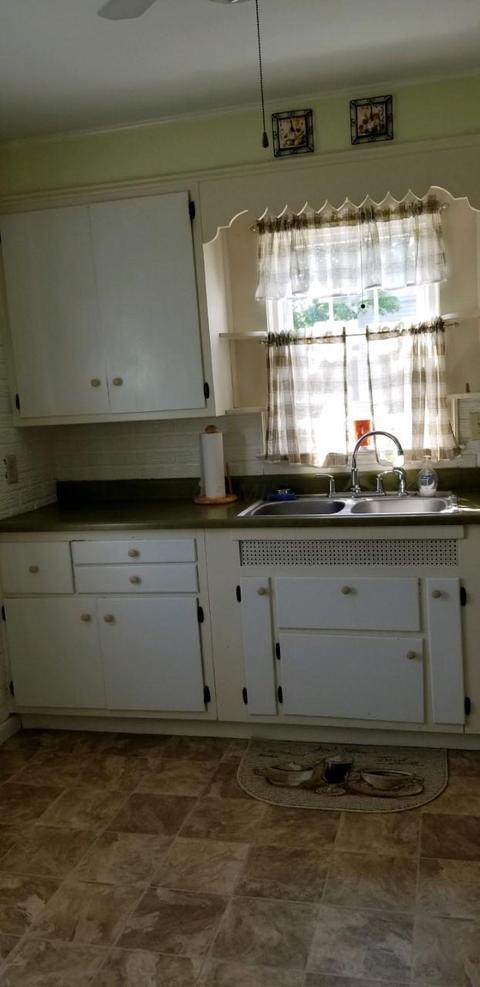 136 Park St, Circleville, OH 43113 photo 11