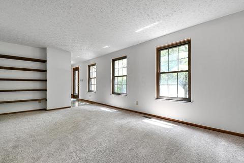 2412 Willis Rd, Dublin, OH 43016 photo 12
