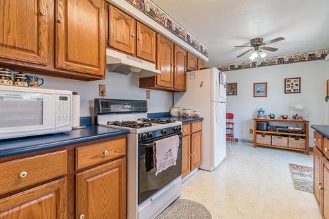 130 Rustic Dr, Circleville, OH 43113 photo 11