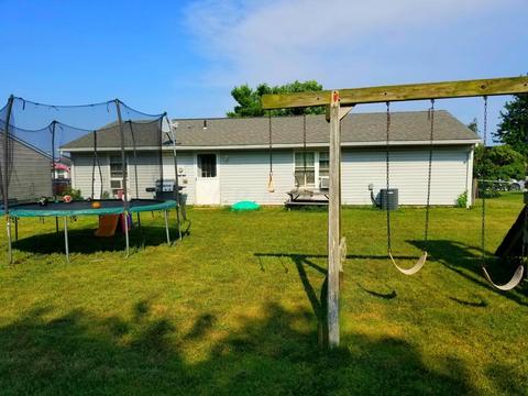 1975 Chickasaw Dr, Circleville, OH 43113 photo 2