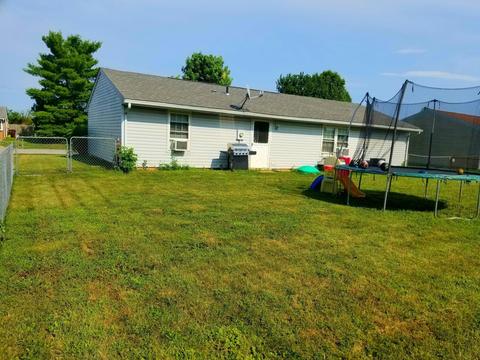 1975 Chickasaw Dr, Circleville, OH 43113 photo 3