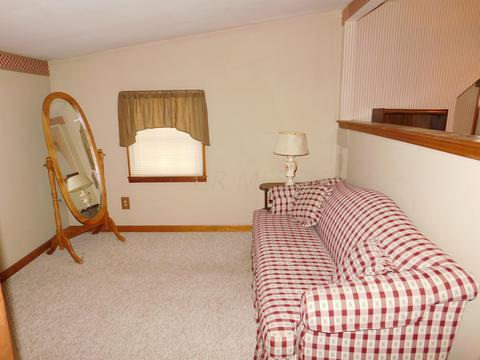 313 E Mound St, Circleville, OH 43113 photo 25