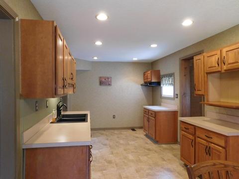 313 E Mound St, Circleville, OH 43113 photo 7
