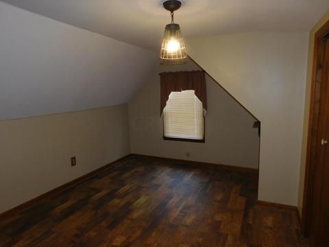 313 E Mound St, Circleville, OH 43113 photo 28