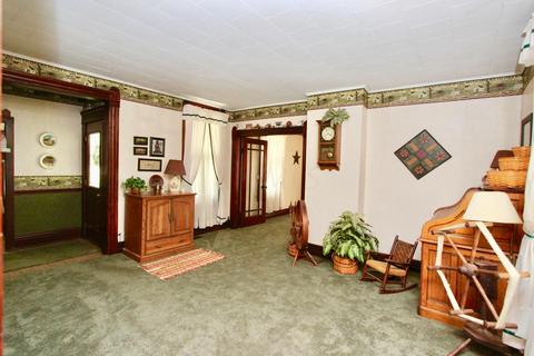 404 Park Ave, Prospect, OH 43342 photo 8