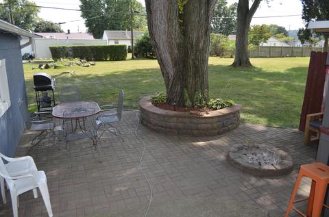 659 E Main St, Logan, OH 43138 photo 4