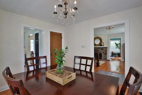 426 E Torrence Rd, Columbus, OH 43214 photo 12