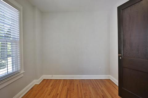 426 E Torrence Rd, Columbus, OH 43214 photo 23