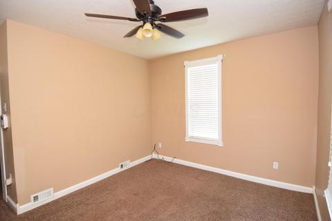1234 E Walnut St, Lancaster, OH 43130 photo 3