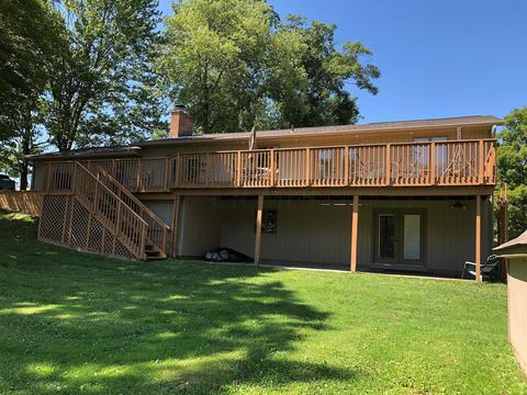 1805 Pine Rd, Heath, OH 43056 photo 3