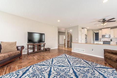 364 Trail E, Pataskala, OH 43062 photo 5