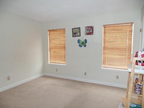 1279 Pineview Trl #E, Newark, OH 43055 photo 8
