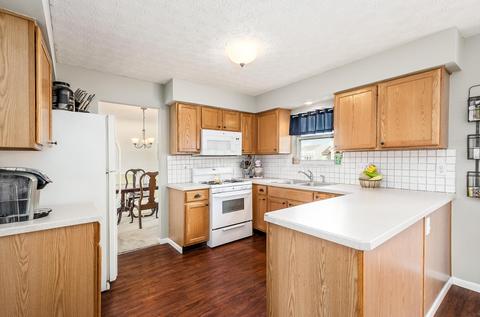 1500 Pecan Pl, Circleville, OH 43113 photo 4