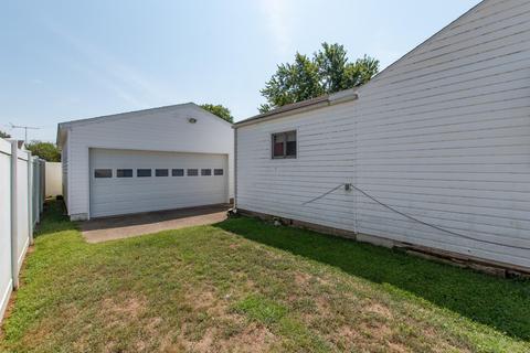 430 Brown St, Circleville, OH 43113 photo 3