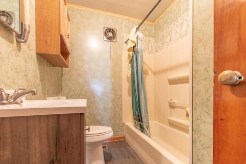 430 Brown St, Circleville, OH 43113 photo 9