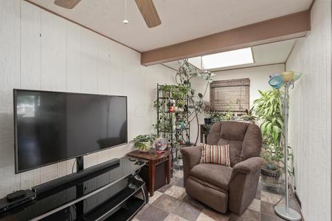 573 S Kellner Rd, Columbus, OH 43209 photo 16