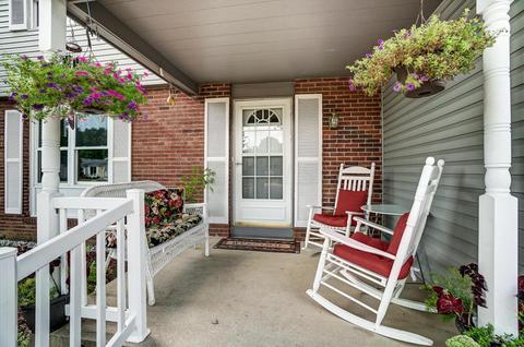 1337 Silvertree Dr, Galloway, OH 43119 photo 4
