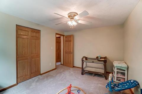 1337 Silvertree Dr, Galloway, OH 43119 photo 21